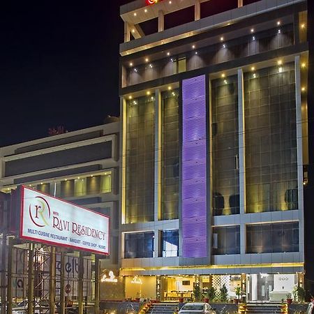 Ravi Residency Hotel Morbi Buitenkant foto