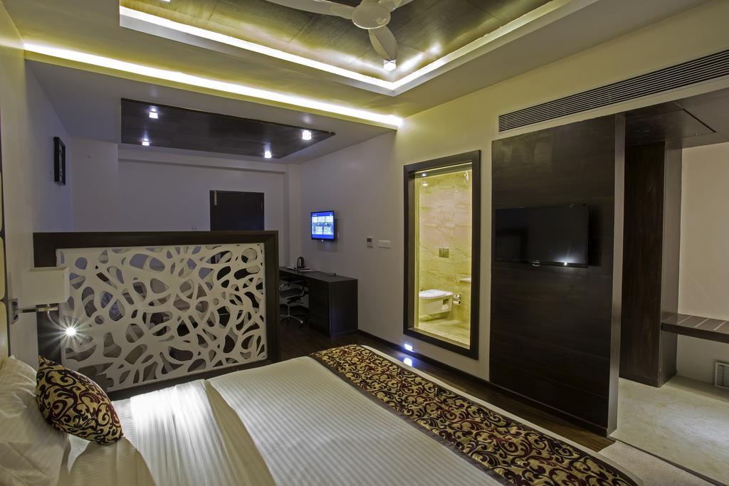 Ravi Residency Hotel Morbi Kamer foto